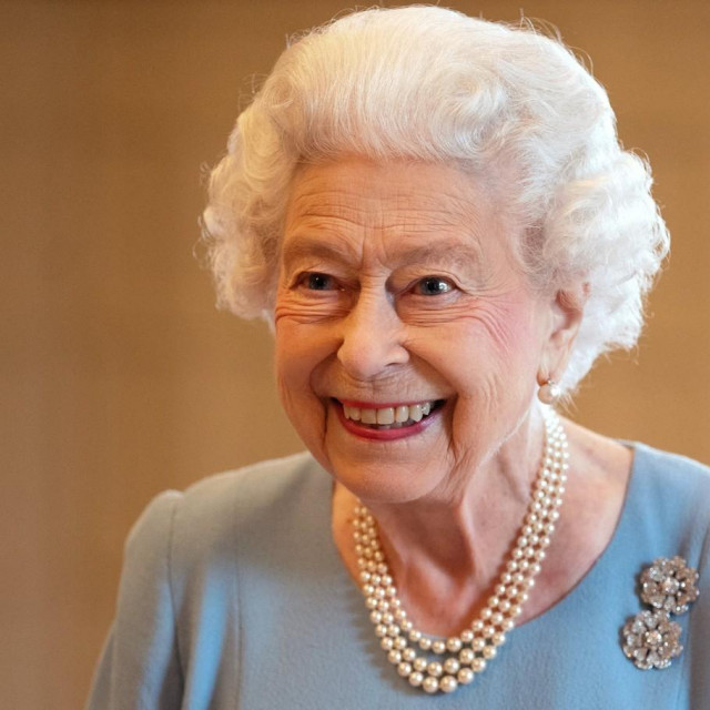 Kraljica Elizabeta II.

