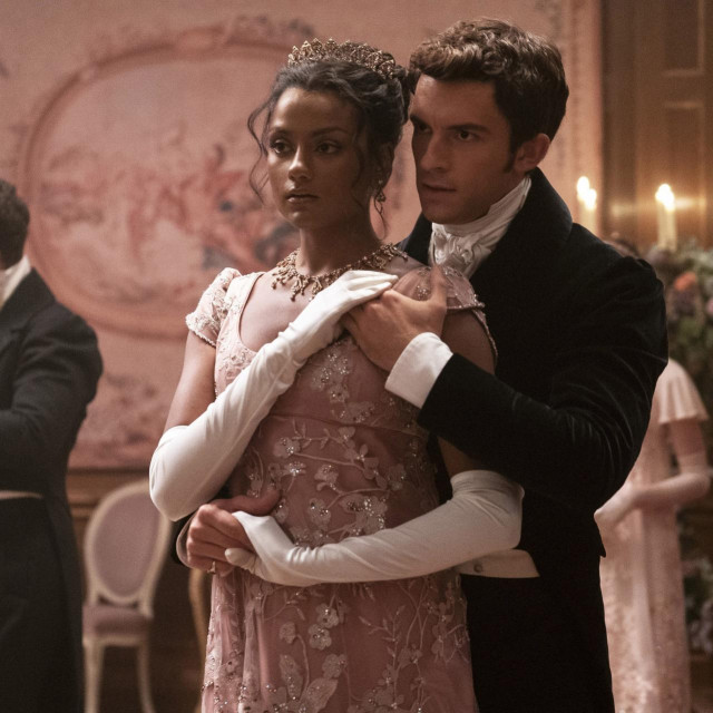 Jonathan Bailey, Simone Ashley, Bridgerton, druga sezona 
 
