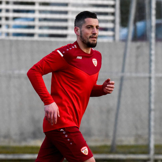 Arijan Ademi na treningu uoči utakmice s Italijom
