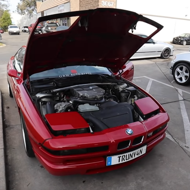 1994. BMW Serija 8 (E31)
