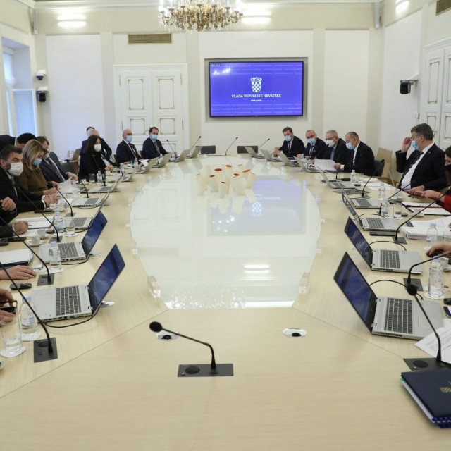 Sjednica Vlade početkom prosinca 2021. godine
