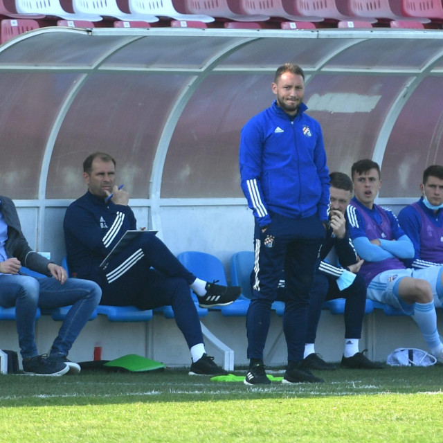 Ivan Prelec na klupi Dinama II
