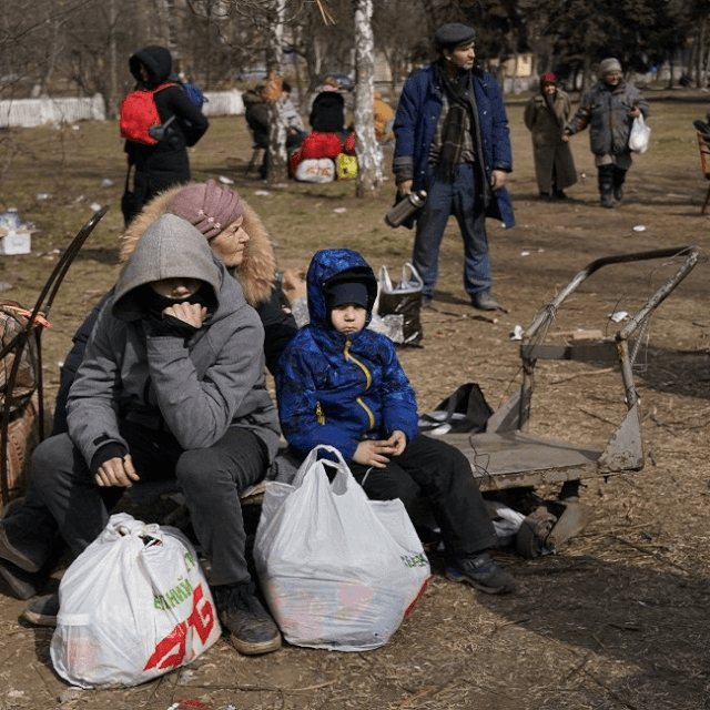 Prozori iz Kijeva i Mariupolja
