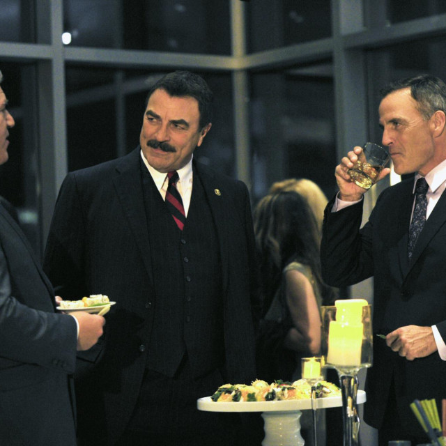 Tom Selleck kao Frank Reagan u seriji ”Plava krv”