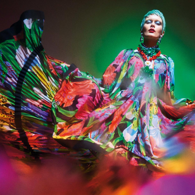 Fotografije: ROMANO DECKER & DEJAN KUTIĆ
Kreativno vodstvo DECKER + KUTIĆ
Styling ROMANO DECKER
Model IVANA BRAJDIĆ @IM Studio Model Agency
Make-up SAŠA JOKOVIĆ
Kosa MILENA MARŠIĆ @Salon Glamour
Manikura @Manos, Medvedgradska 8, Zagreb
Asistentica fotografa MIRTA PEJIĆ
Asistentica stilista LEA LADIŠIĆ