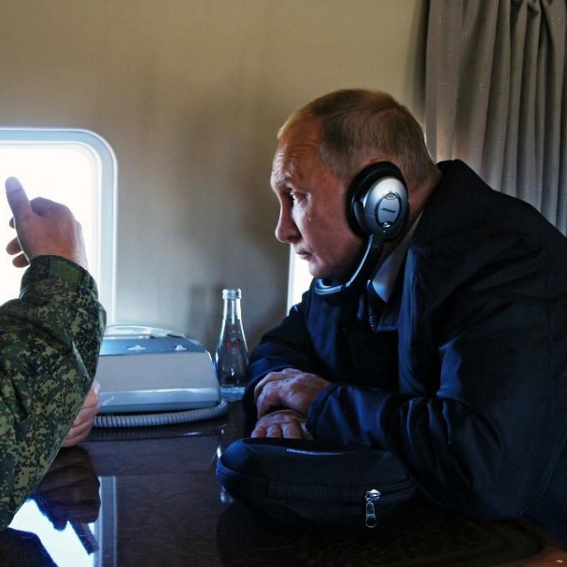 Vladimir Putin i Sergej Šojgu