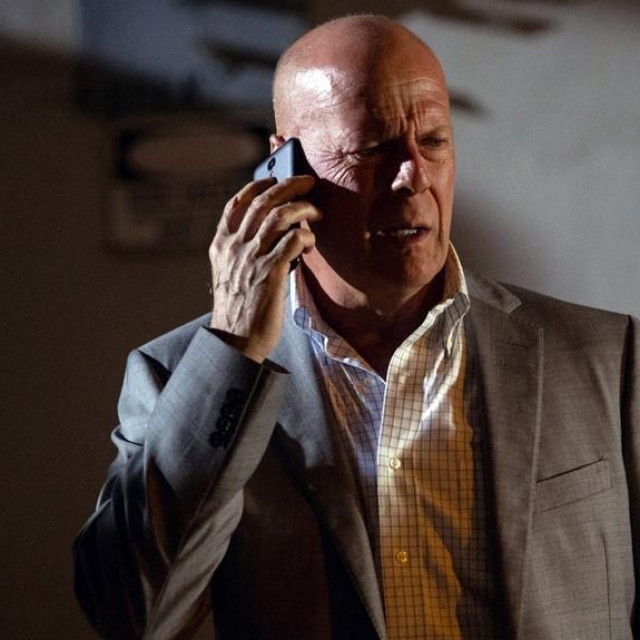 Bruce Willis u filmu Trauma Centar