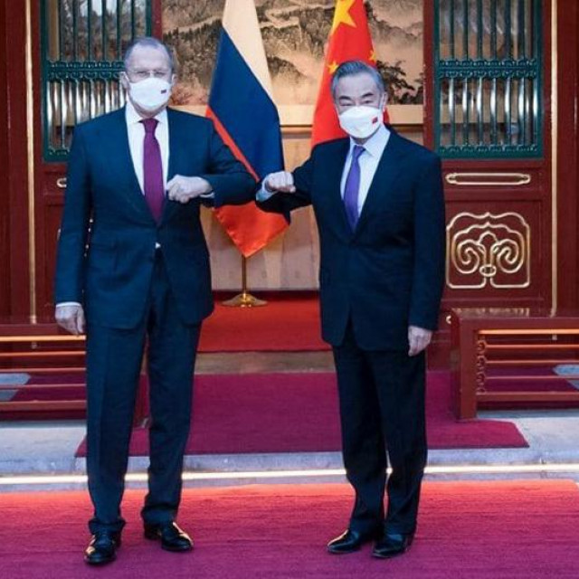 Sergej  Lavrov i Wang Yi