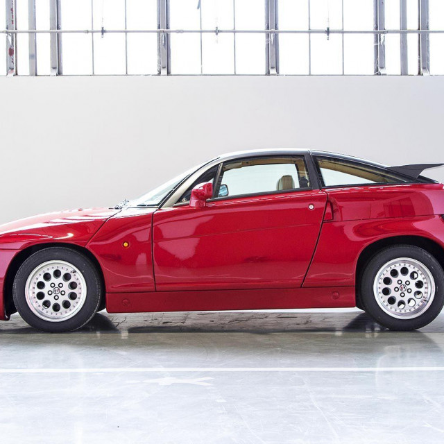 1989. Alfa Romeo SZ