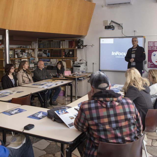 Konferencija za medije udruge Cronaves