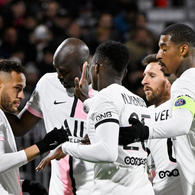 Briljantna predstava PSG-a