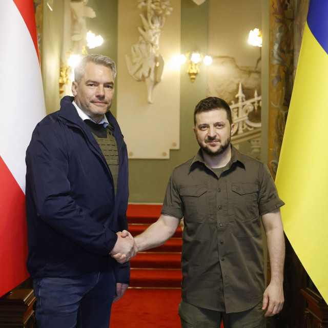Karl Nehammer i Volodimir Zelenski