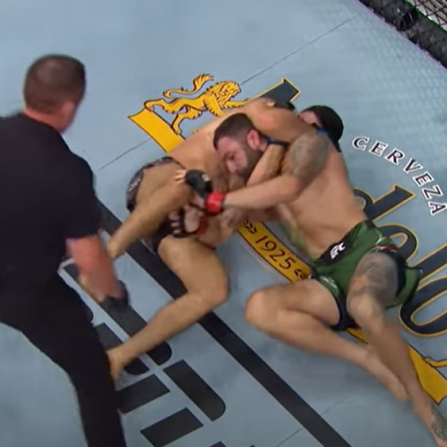 Vicente Luque vs. Michael Chiesa