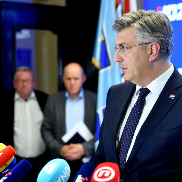 Vladimir Šeks, Branko Bačić i Andrej Plenković