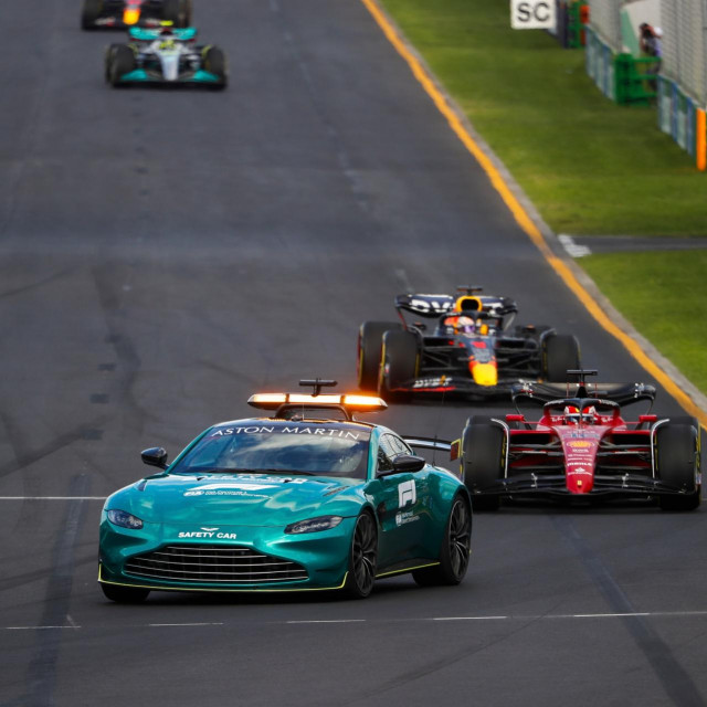 F1 Safety Car, Aston Martin Vantage