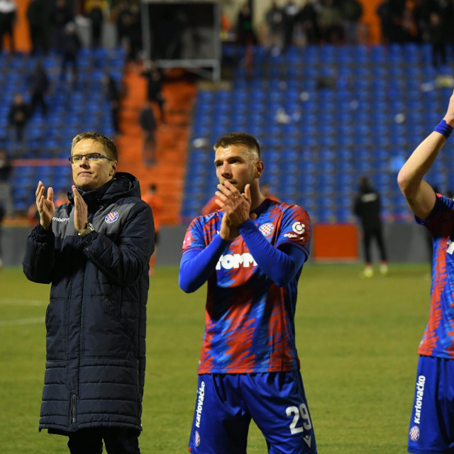 Na fotografiji: Trener Hajduka Valdas Dabrauskas i igrači Jan Mlakar i Dario Melnjak.
 