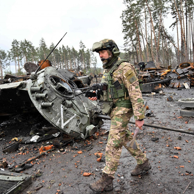 Uništeni ruski tenk u Kijevu