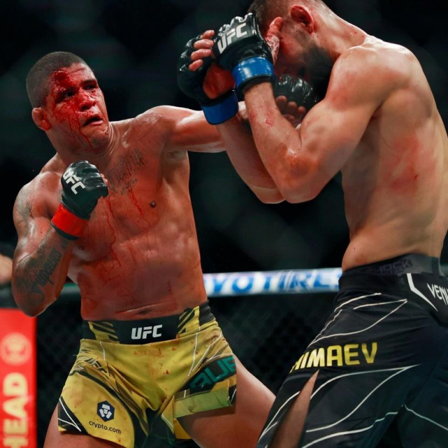 Gilbert Burns, Khamzat Chimaev