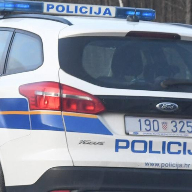 Ilustracija, policijsko vozilo