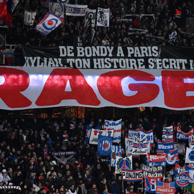 Navijači PSG-a bojkotiraju klub