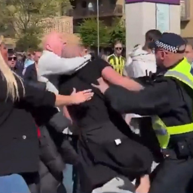 Navijači Cityja i Liverpoola