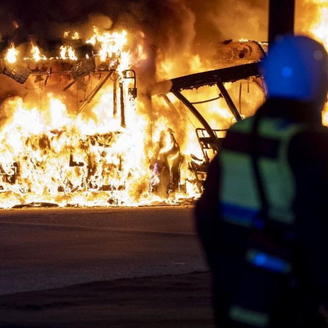 Gori gradski autobus u Malmöu