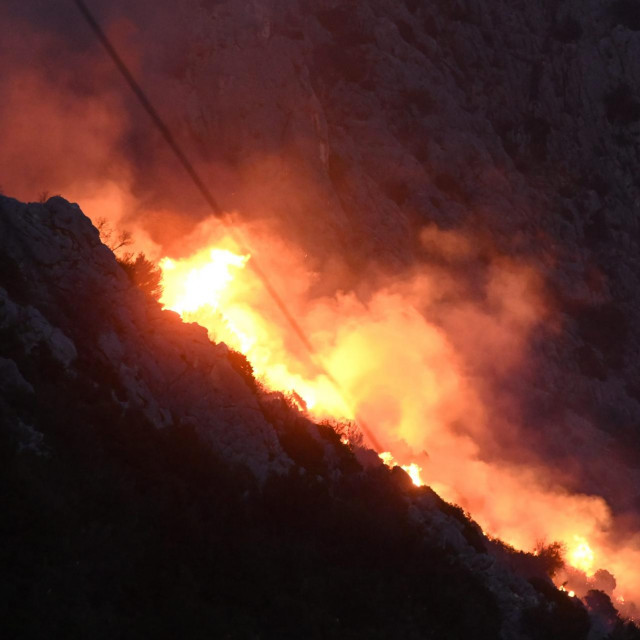 Makarska, Biokovo, iznad mjesta Živogošće