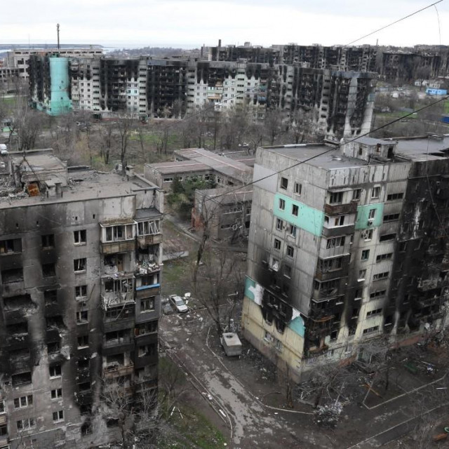 Razrušeni Mariupolj