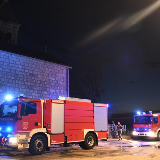 Vatrogasci/Ilustracija