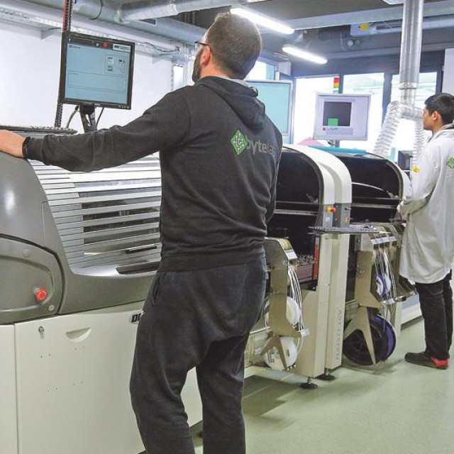 Byte Lab je otkrio i novu poslovnu nišu - hardversku lokalizaciju pametnih uređaja