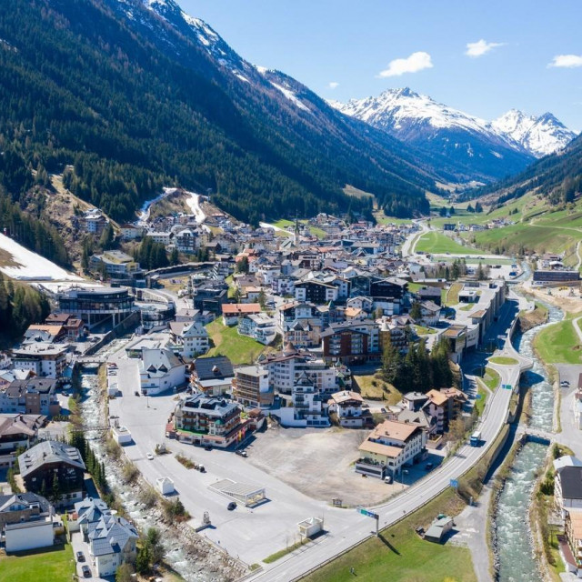 Ischgl snimljen iz zraka