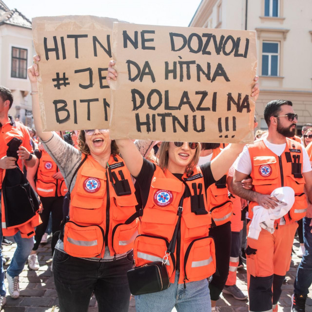 Prosvjed djelatnika hitnih službi.