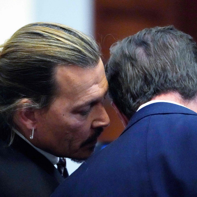 Johnny Depp i Ben Chew u sudnici