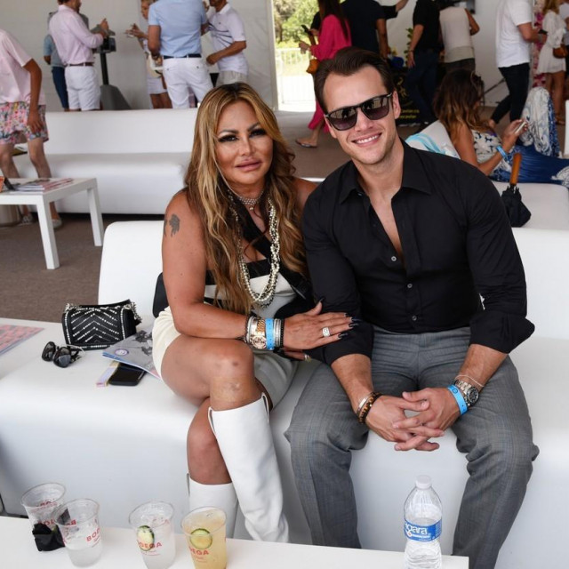 Orianne Cevey i Thomas Bates