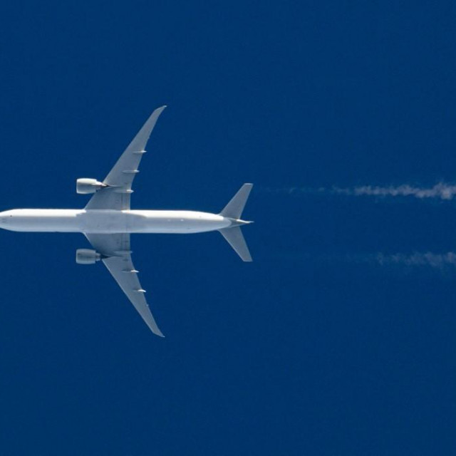 Zrakoplov u letu/Ilustracija