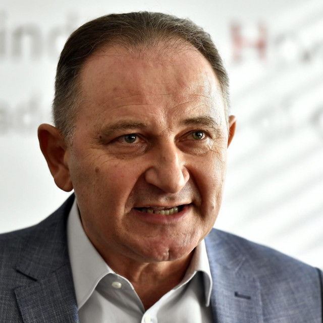 Mladen Novosel