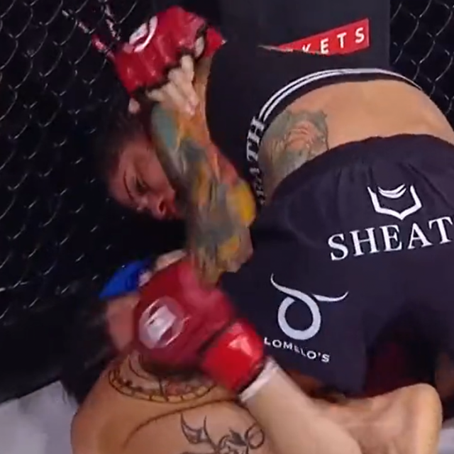 Liz Carmouche vs. Juliana Velasquez