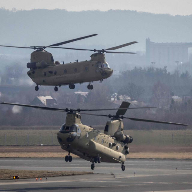 Helikopteri CH-47 Chinook
