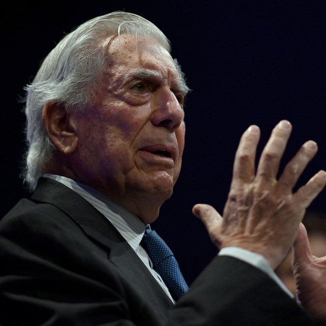 Mario Vargas Llosa
