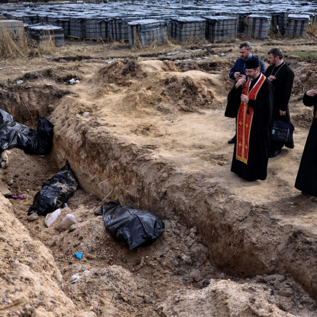 Masovna grobnica u Buči