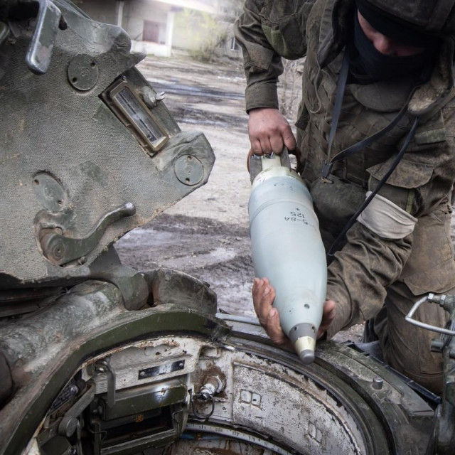 Ruski tenkist, ilustracija