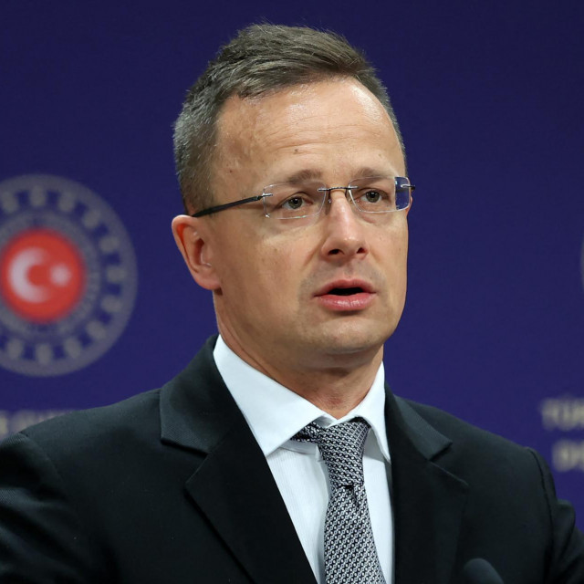 Peter Szijjártó