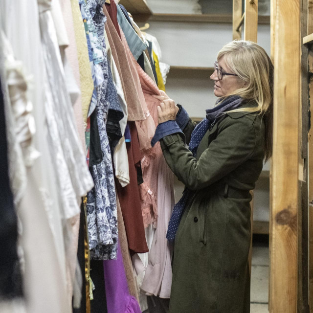HNK seli svoj fundus i garderobu iz spremišta u zgradii oštećenoj potresom u drugu zgradu na istoj lokaciji