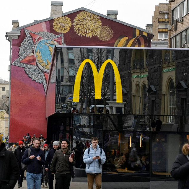McDonald'sov restoran na Trgu Puškinskaja u Moskvi