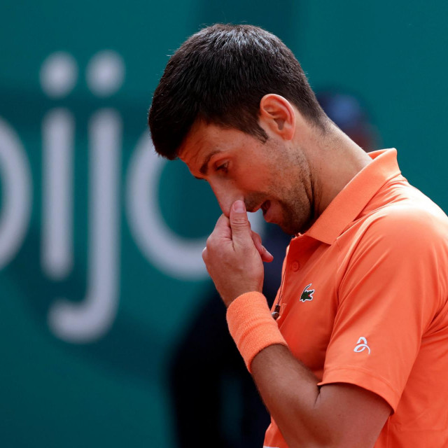 Švicarski list tvrdi da bi Đoković mogao odustati od Wimbledona