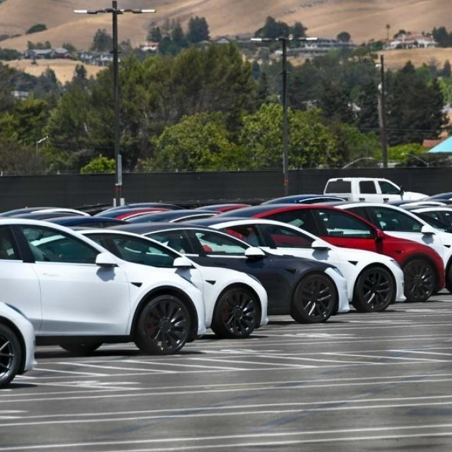 Tesla tvornica (ilustracija)