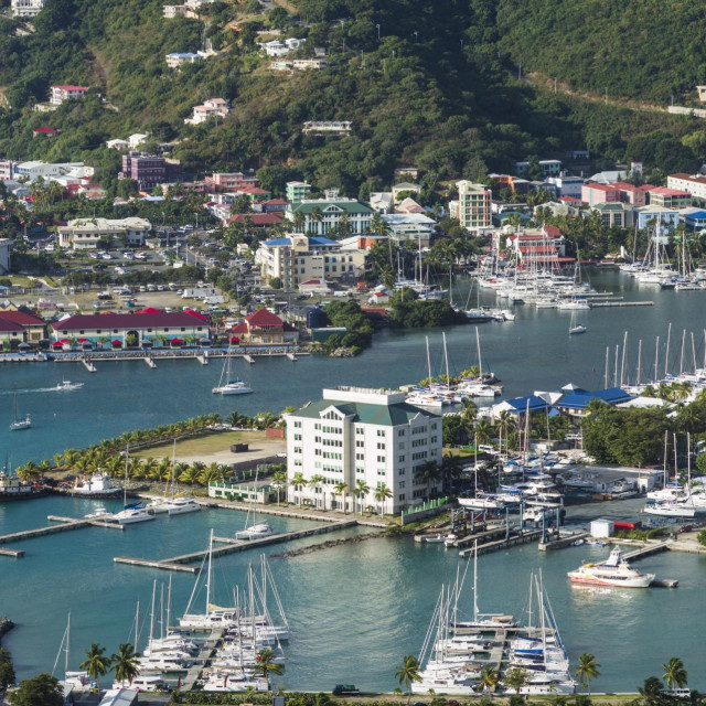 Britanski Djevičanski otoci nalaze se istočno od Portorika, čini ih više od 50 otoka i sprudova, a na njima živi oko 35 tisuća ljudi