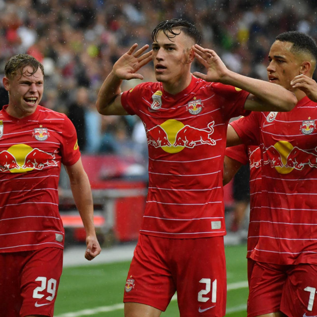 Luka Sučić slavi pogodak u finalu