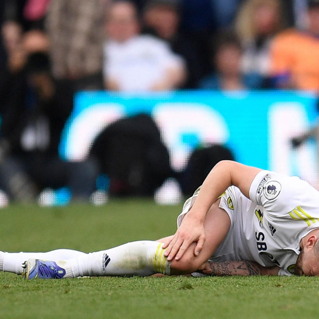 Stuart Dallas je teško stradao u sudaru s Grealishem