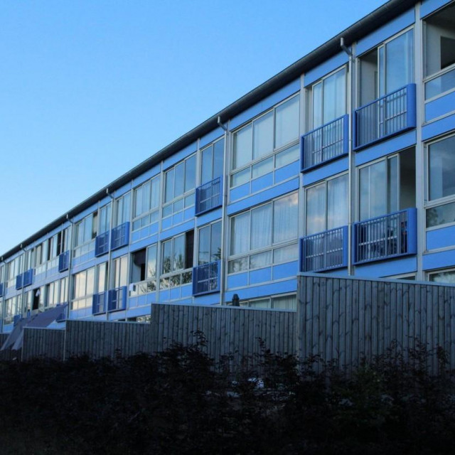 Ilustracija, zgrada u Danskoj s državnim stanovima